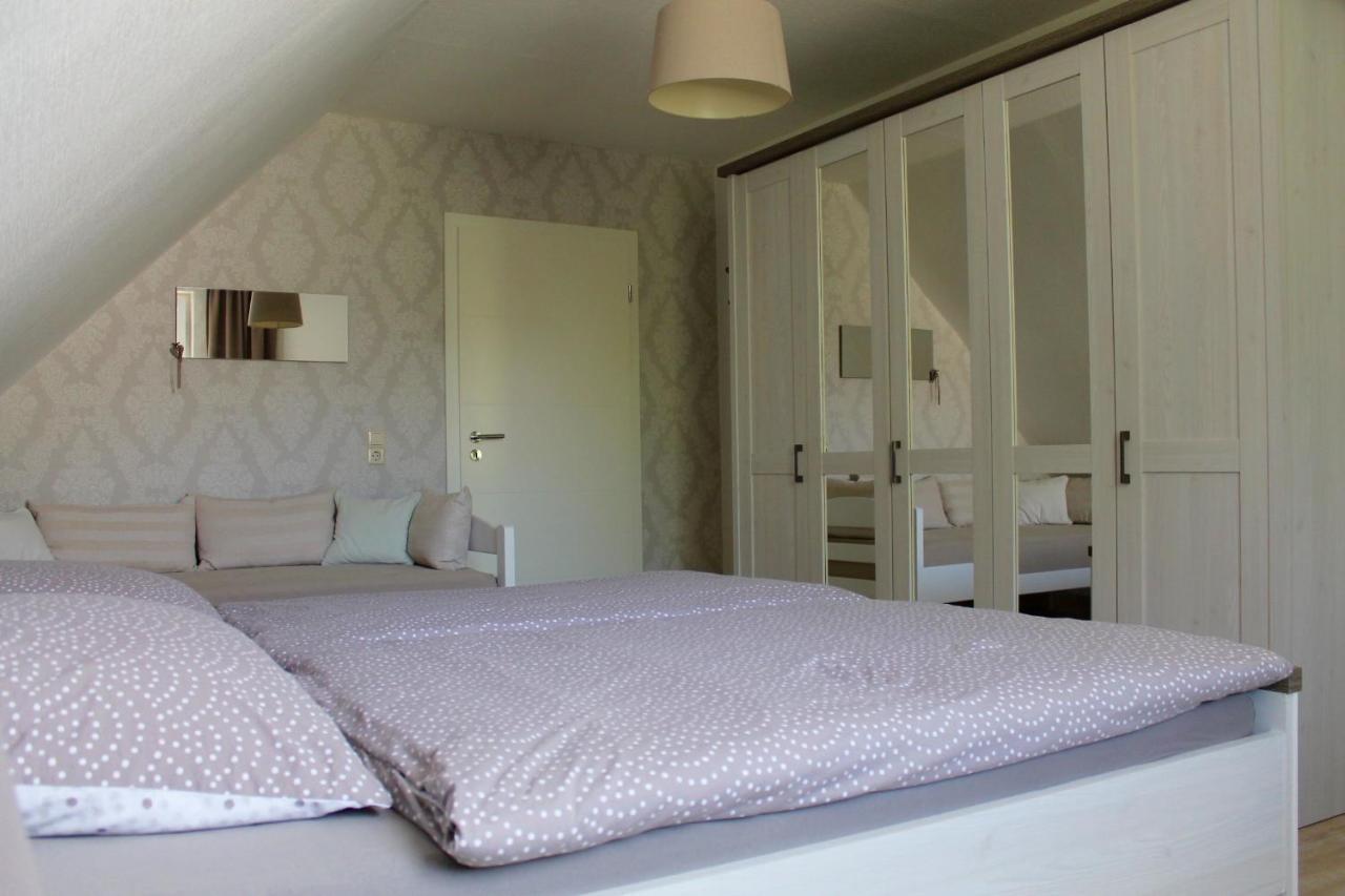 Ferienwohnung Auf Der Moselhoehe - Naehe Koblenz Und Cochem Dieblich Exterior foto