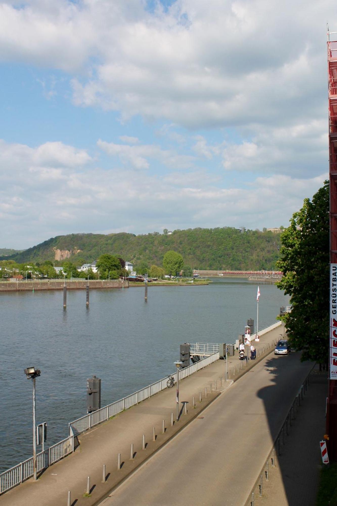 Ferienwohnung Auf Der Moselhoehe - Naehe Koblenz Und Cochem Dieblich Exterior foto